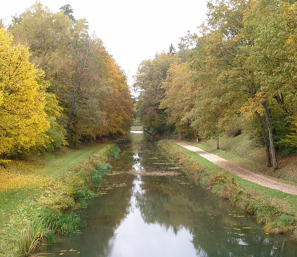 Unteroelsbacher Einschnitt, Blick Richtung Osten zur Gemeinde Berg hin
