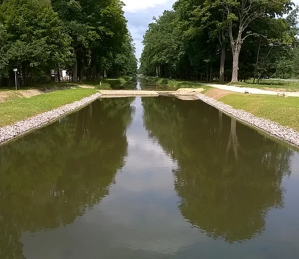 Blick von der Schleuse 31 auf den bespannten Teil des Ludwig-Donau-Main-Kanals