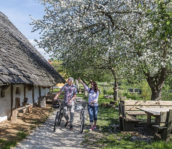 Keltisches Langhaus - Erlebisstation an der Schleuse Dietfurt a.d.Altmühl