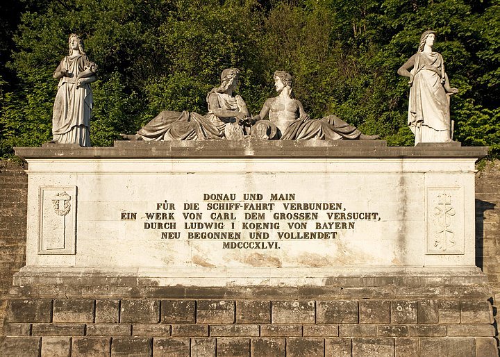 Kanaldenkmal in Erlangen